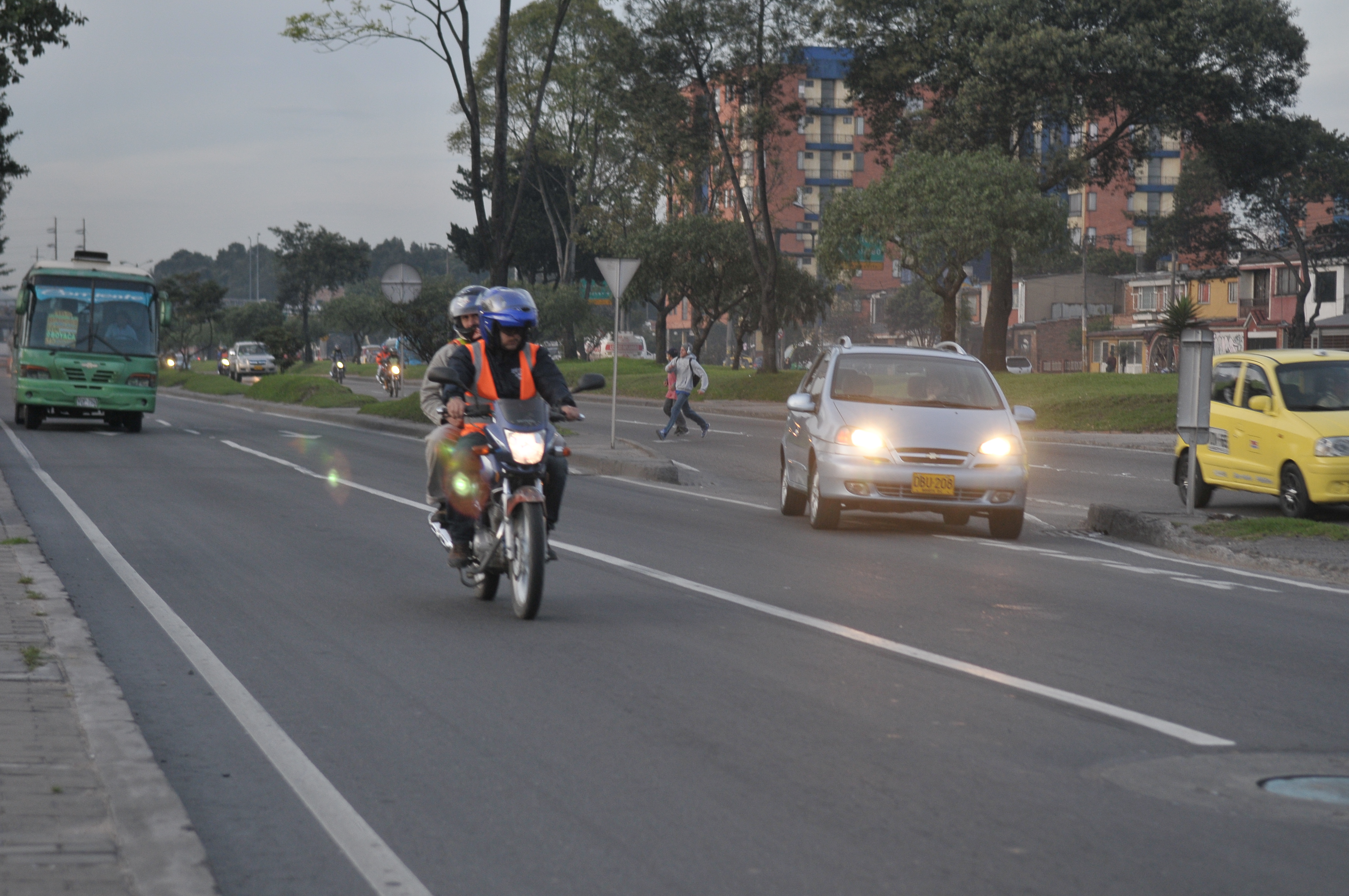Av. Boyacá Entre calle 5a y Calle 1a sur