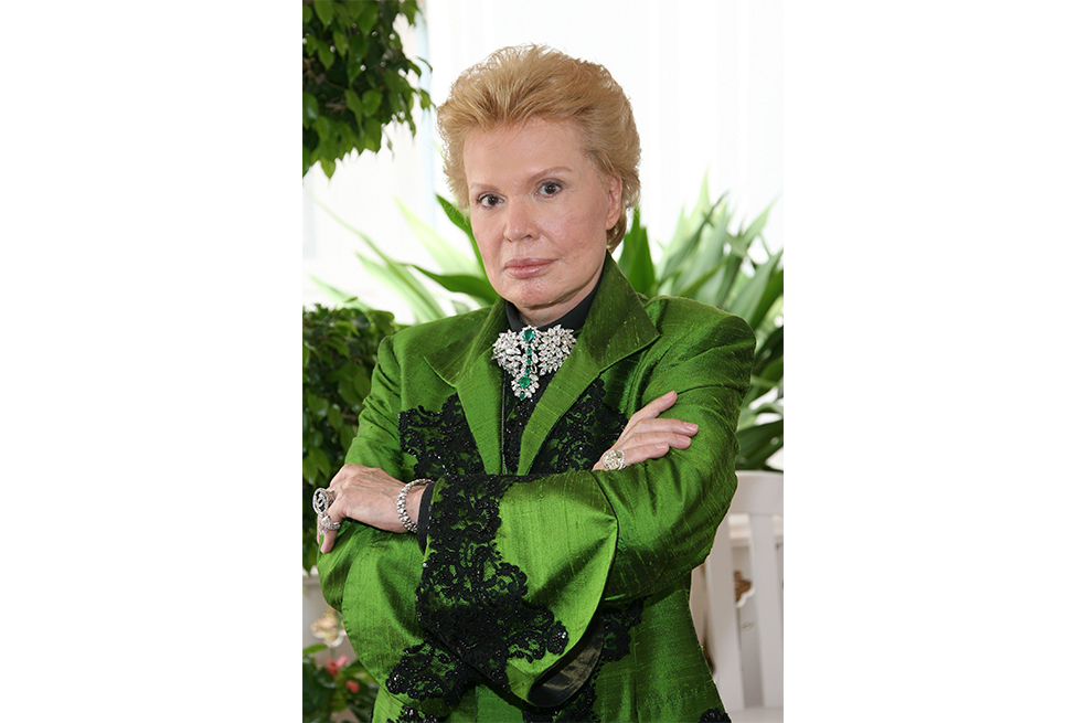 Walter Mercado murió el 2 de noviembre de 2019. El puertorriqueño hizo predicciones a famosos como Vicente Fernández y Yuri.