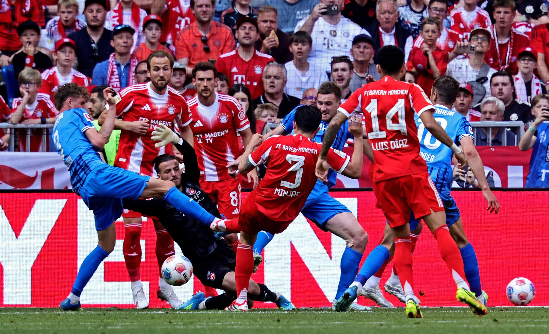 Sobre la hora y con un poco de fortuna, Bayern Múnich empató 3-3 con Heidenheim