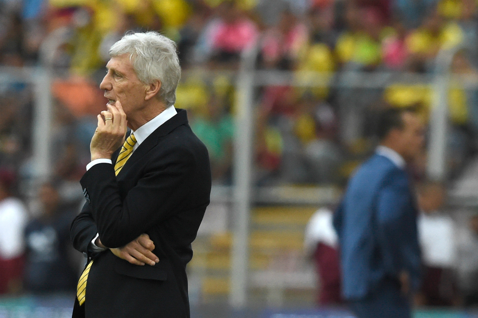 “No se pueden dar por ganados los partidos antes de jugarlos”: Pékerman