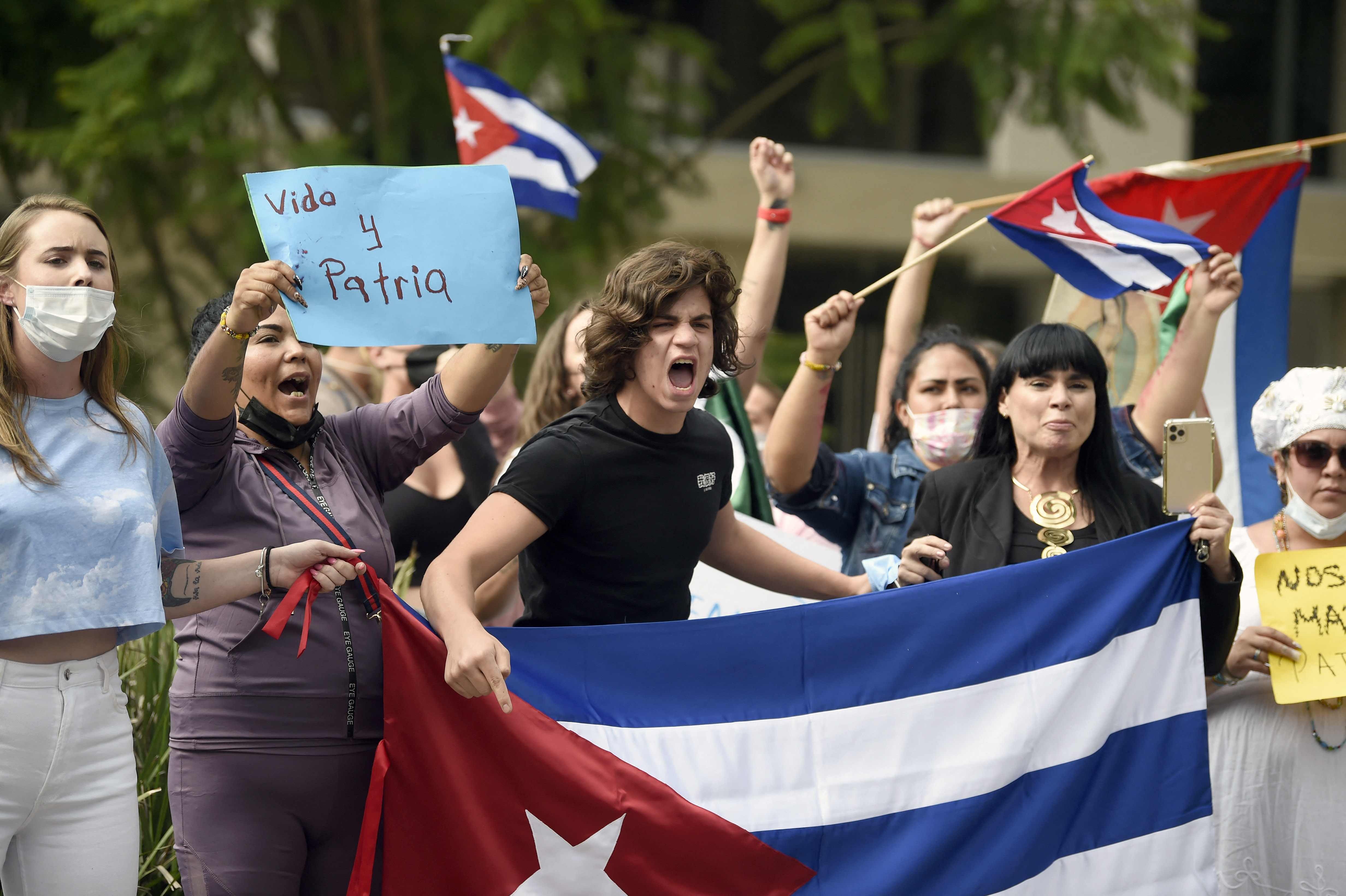 Esta fue la primera movilización popular contra el gobierno a nivel nacional desde la revolución de 1959 que llevó a Fidel Castro al poder. Las únicas concentraciones autorizadas en Cuba suelen ser las del Partido Comunista (PCC-único). Cubanos en México