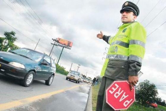 16 fallecidos y 1.986 conductores sancionados durante el puente festivo