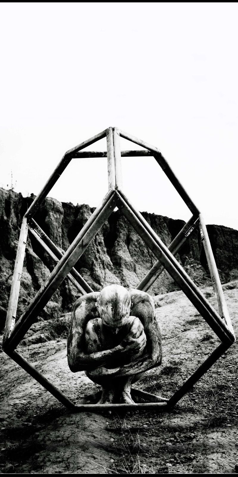 Ruven Afanador y Álvaro Restrepo, A.R.M.E.R.O. (1995). Imágenes tomadas en Armero, Ambalema, Galerazamba y el volcán de El Totumo.