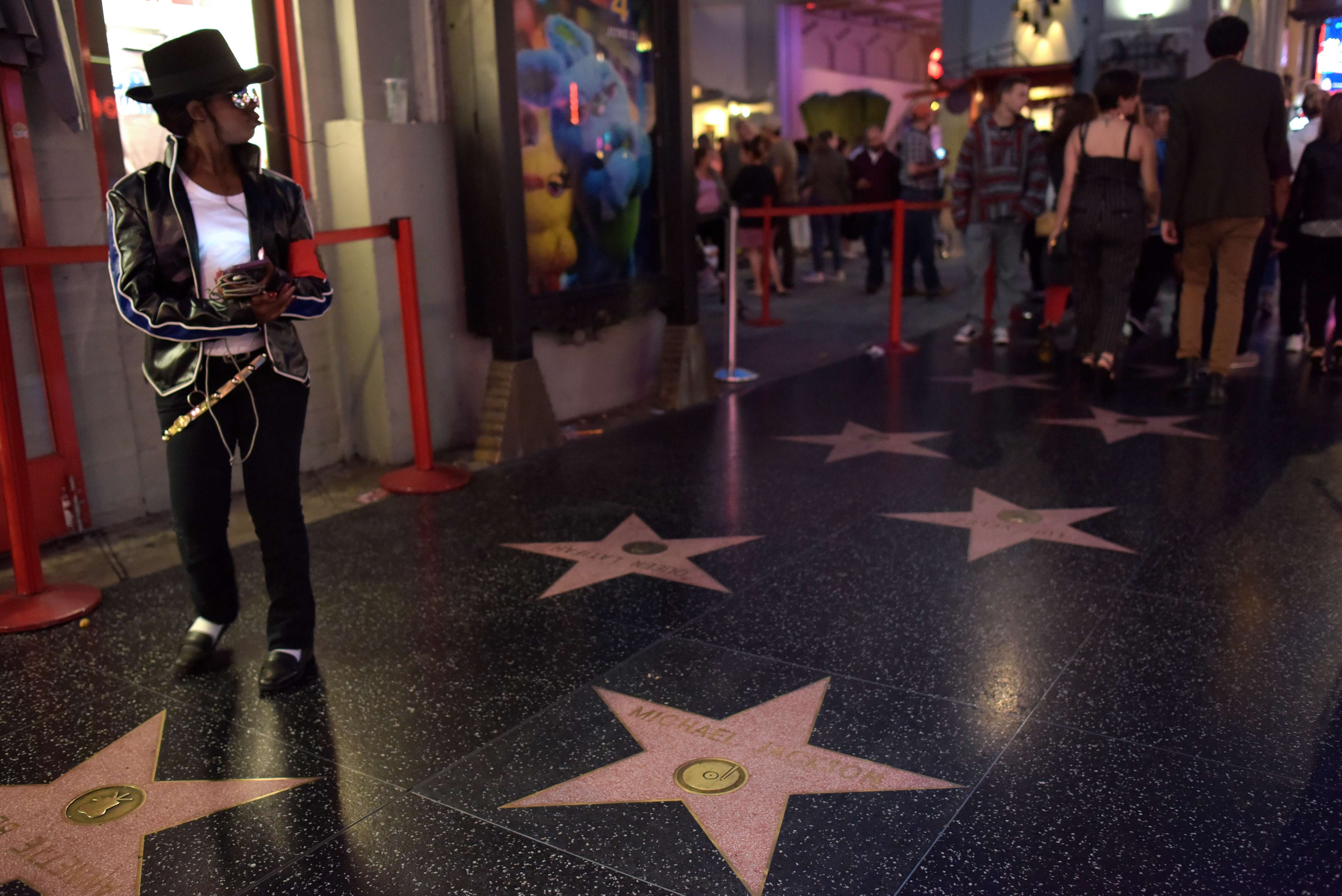 Homenaje a Michael Jackson pese a nuevas denuncias de abuso sexual