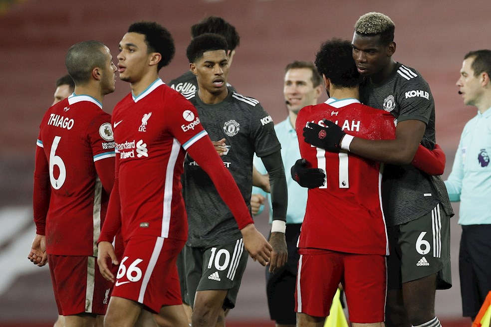 Manchester United empató con Liverpool y sigue en la punta de la Premier