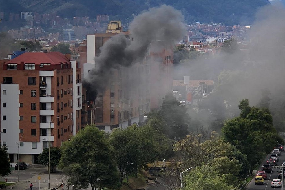 Video: grave incendio en apartamento de Cedritos, Usaquén, norte de Bogotá
