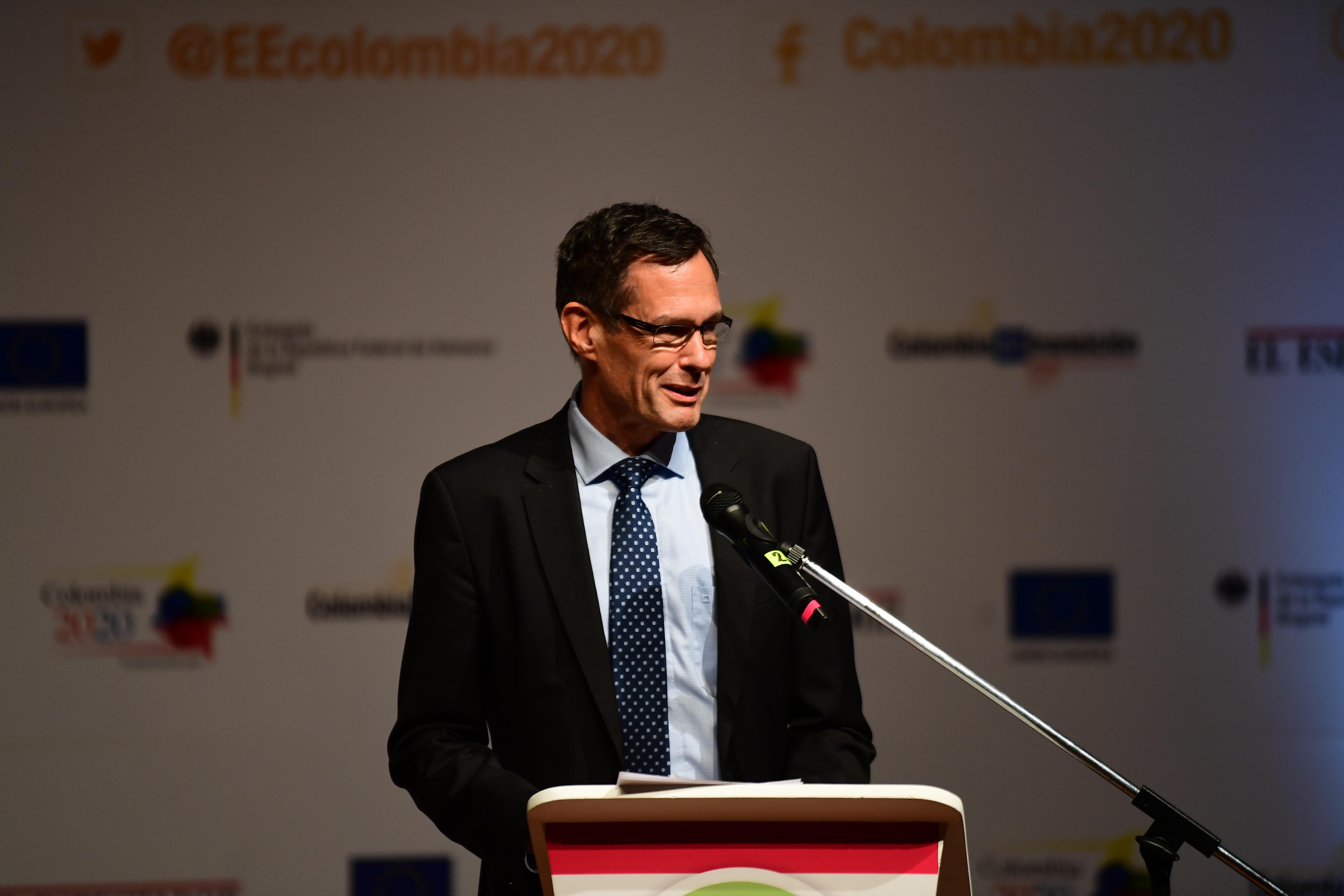 Embajador de Alemania durante el encuentro hablemos de verdad de Colombia 2020