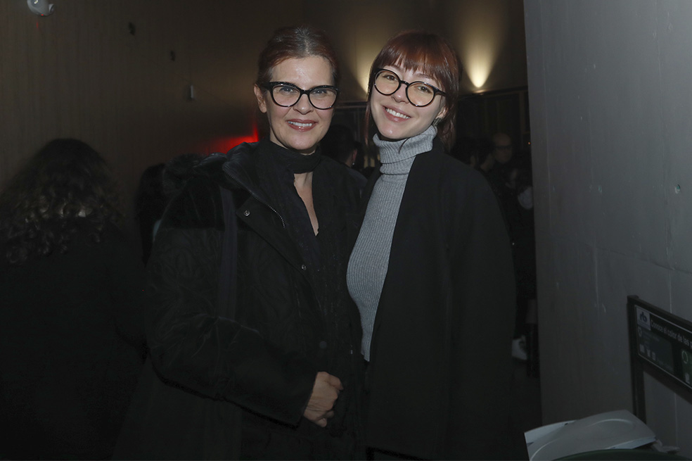 Marcela Agudelo y Luna Baxter El Arbol Rojo