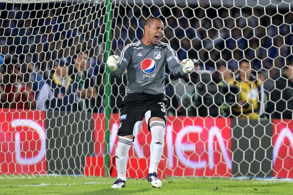 Millonarios ganó y mantuvo su supremacía sobre Santa Fe