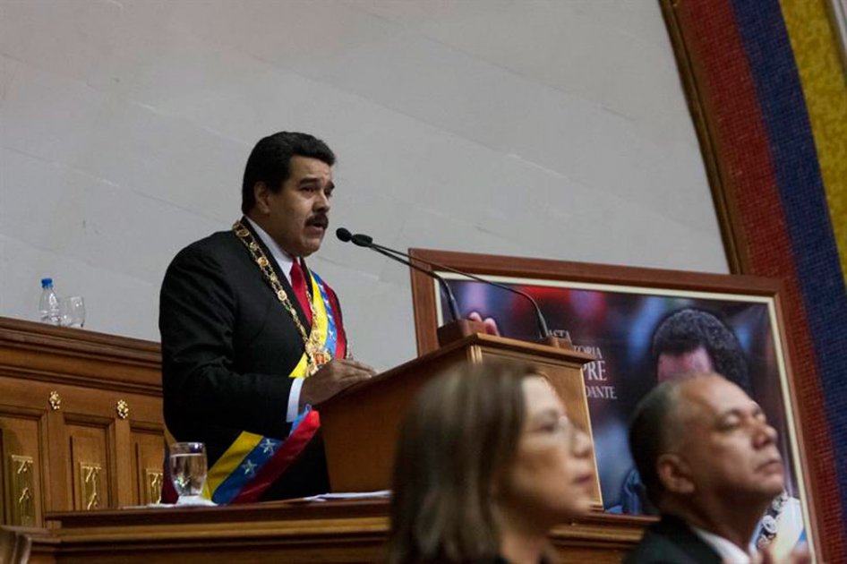 Maduro anuncia liberación marginal del mercado cambiario en Venezuela