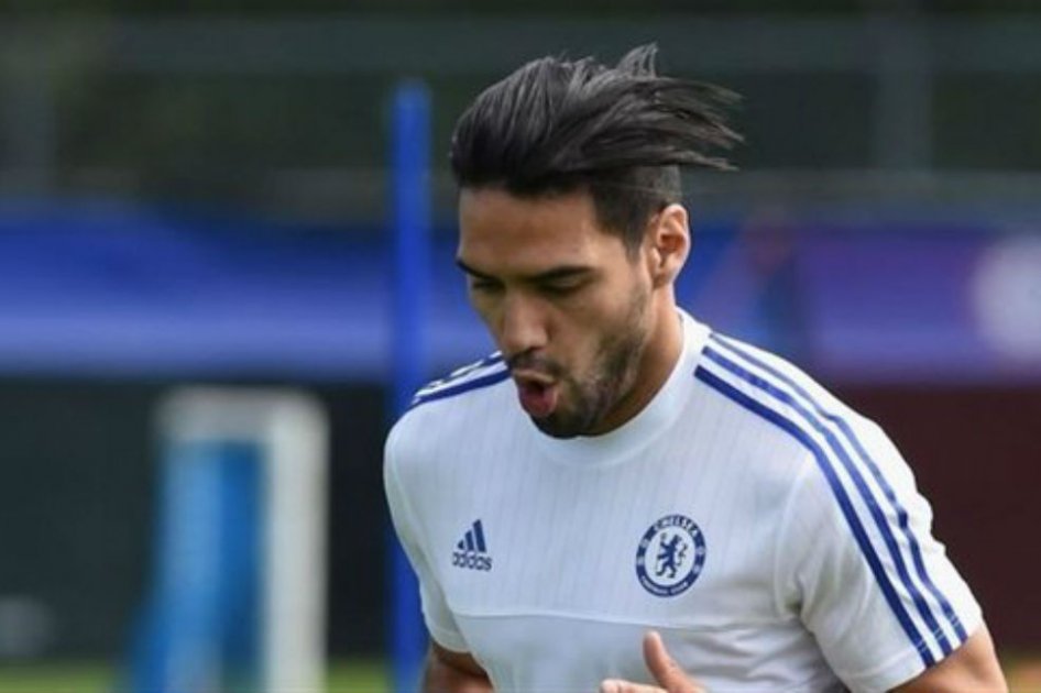 Falcao y Remy, únicas bajas del Chelsea para clásico contra el United