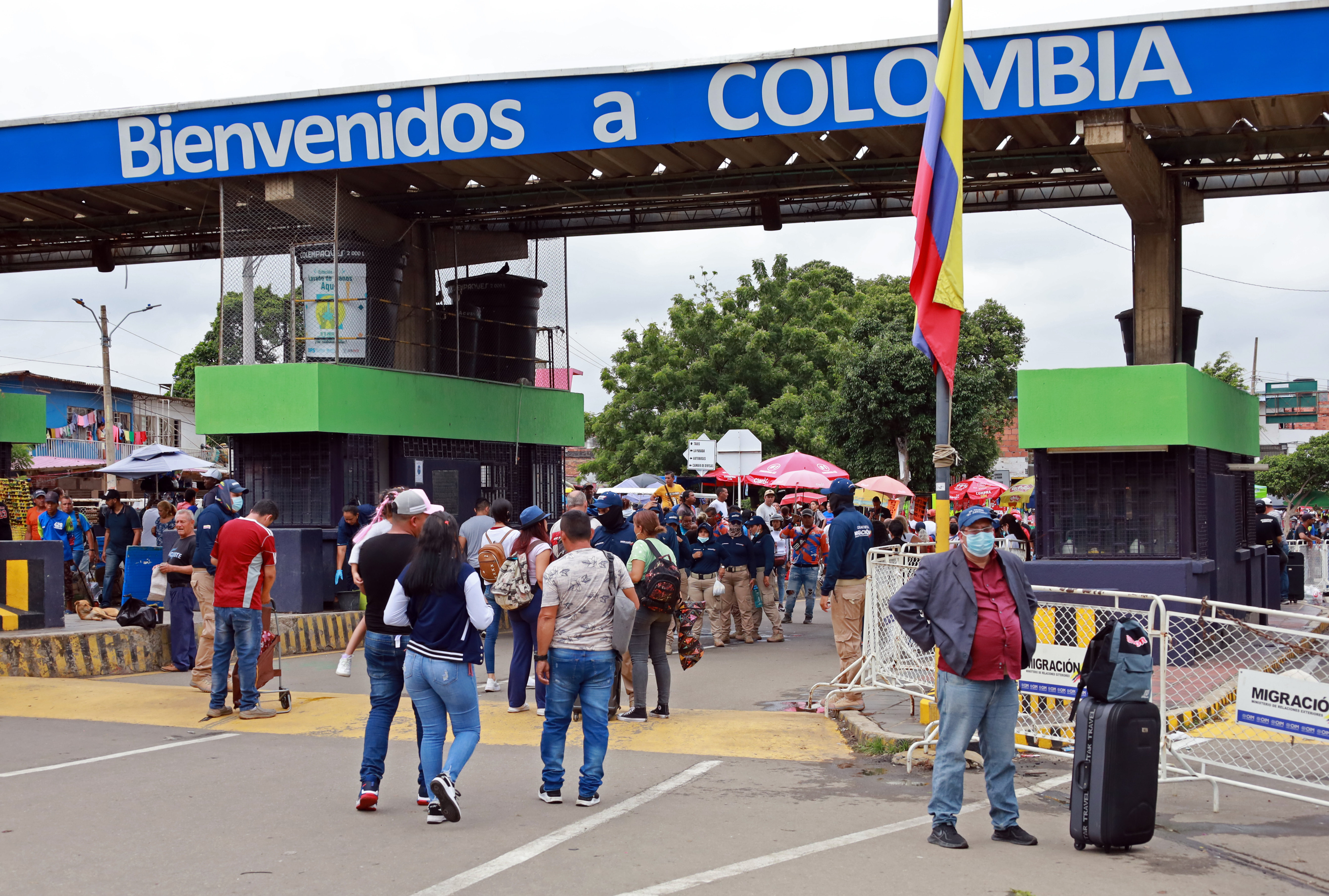 No dejaron pasar su ambulancia: dramática muerte de niña venezolana en la frontera