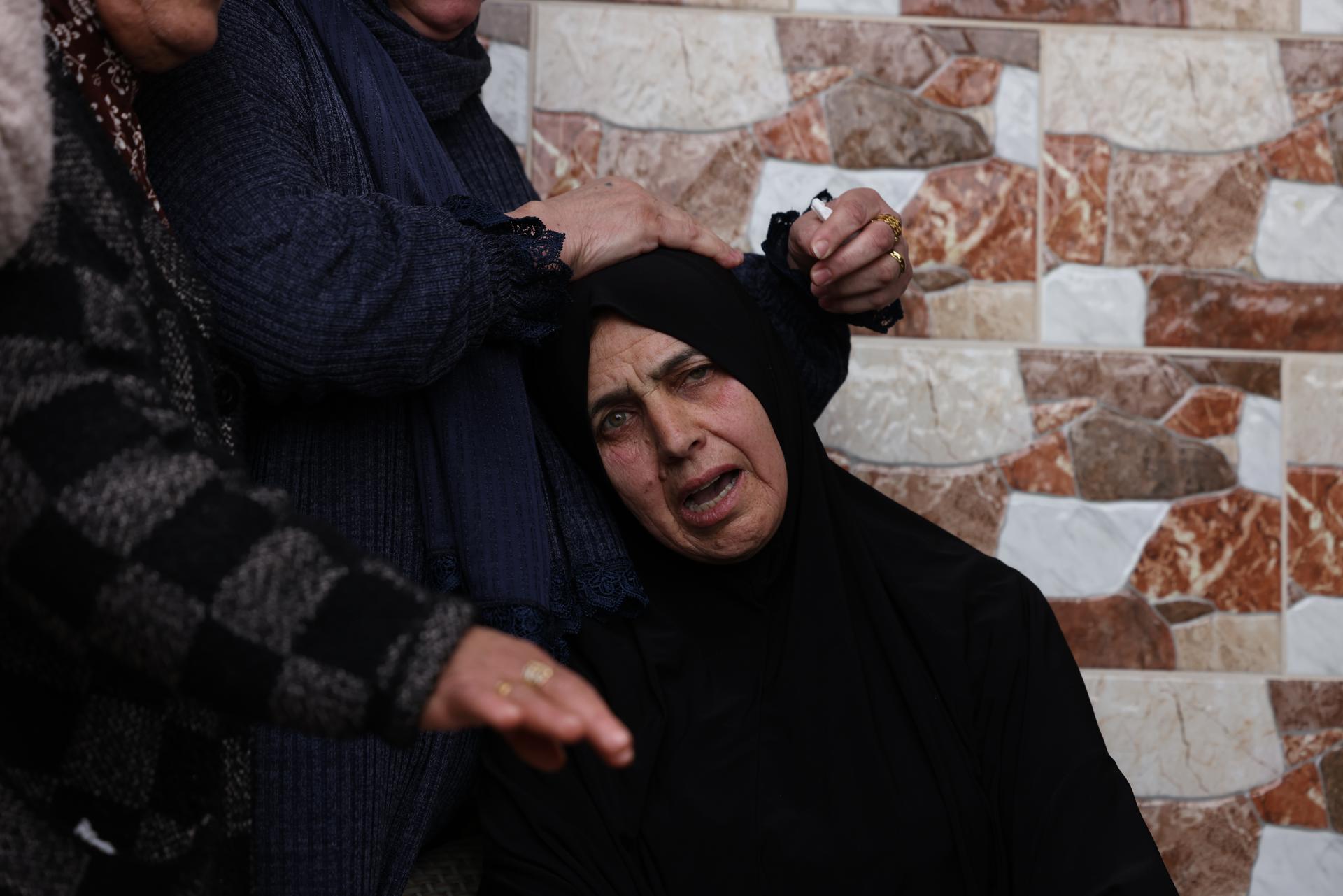 Soldados israelíes desplazan palestinos usando violencia sexual en Cisjordania según informe