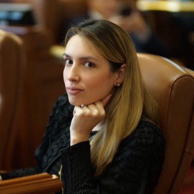 El escabroso cartel que tiene en apuros judiciales a la política Sara Piedrahíta