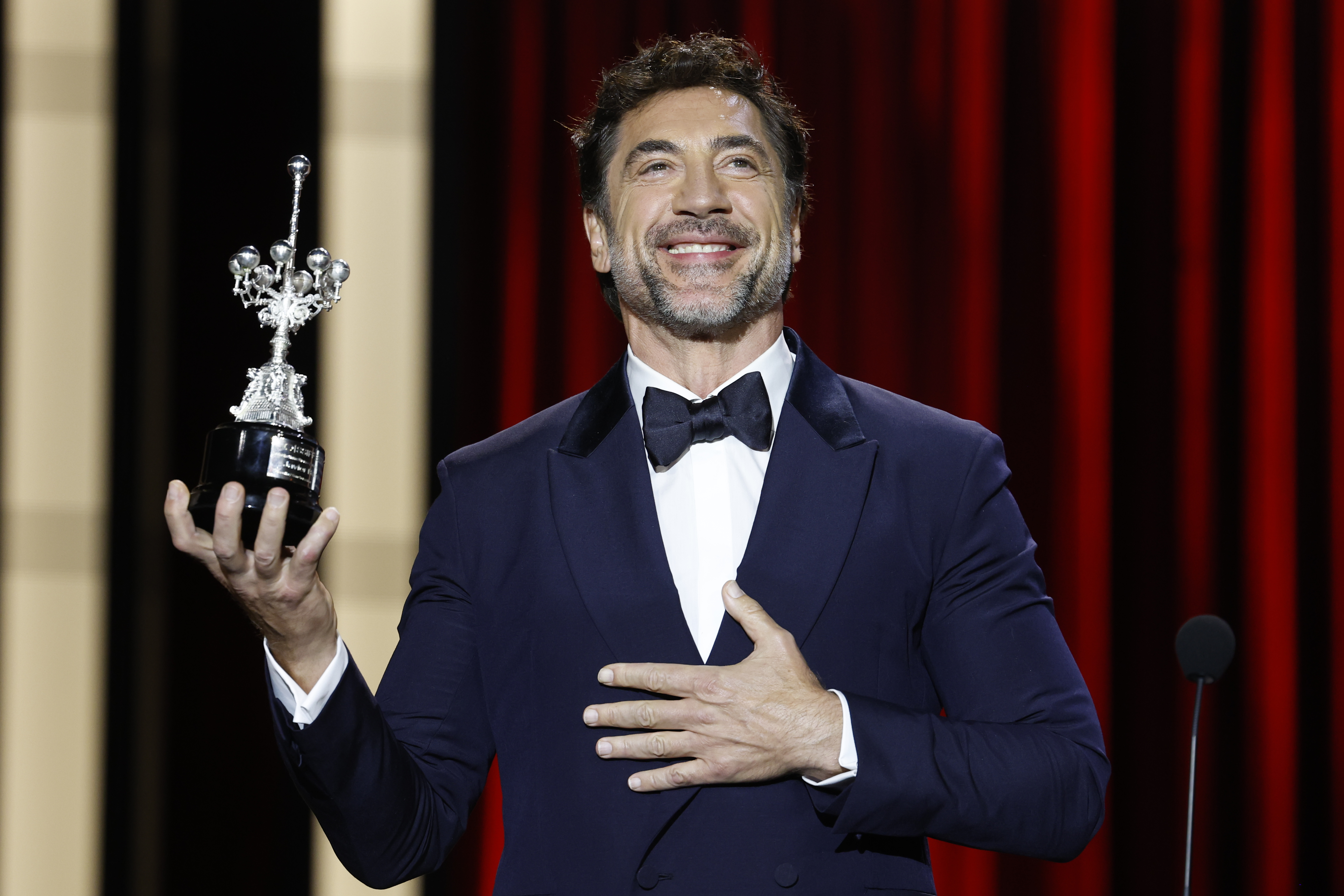 Javier Bardem recibe el Premio Donostia y envía mensaje contra Netanyahu
