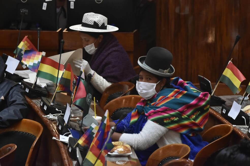 Los candidatos bolivianos siguen en campaña a pesar de no tener fecha de elecciones