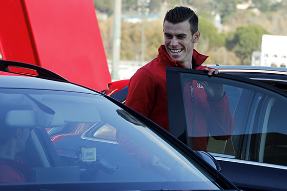 Jugadores del Real Madrid recibieron los Audi de la temporada 2013/14
