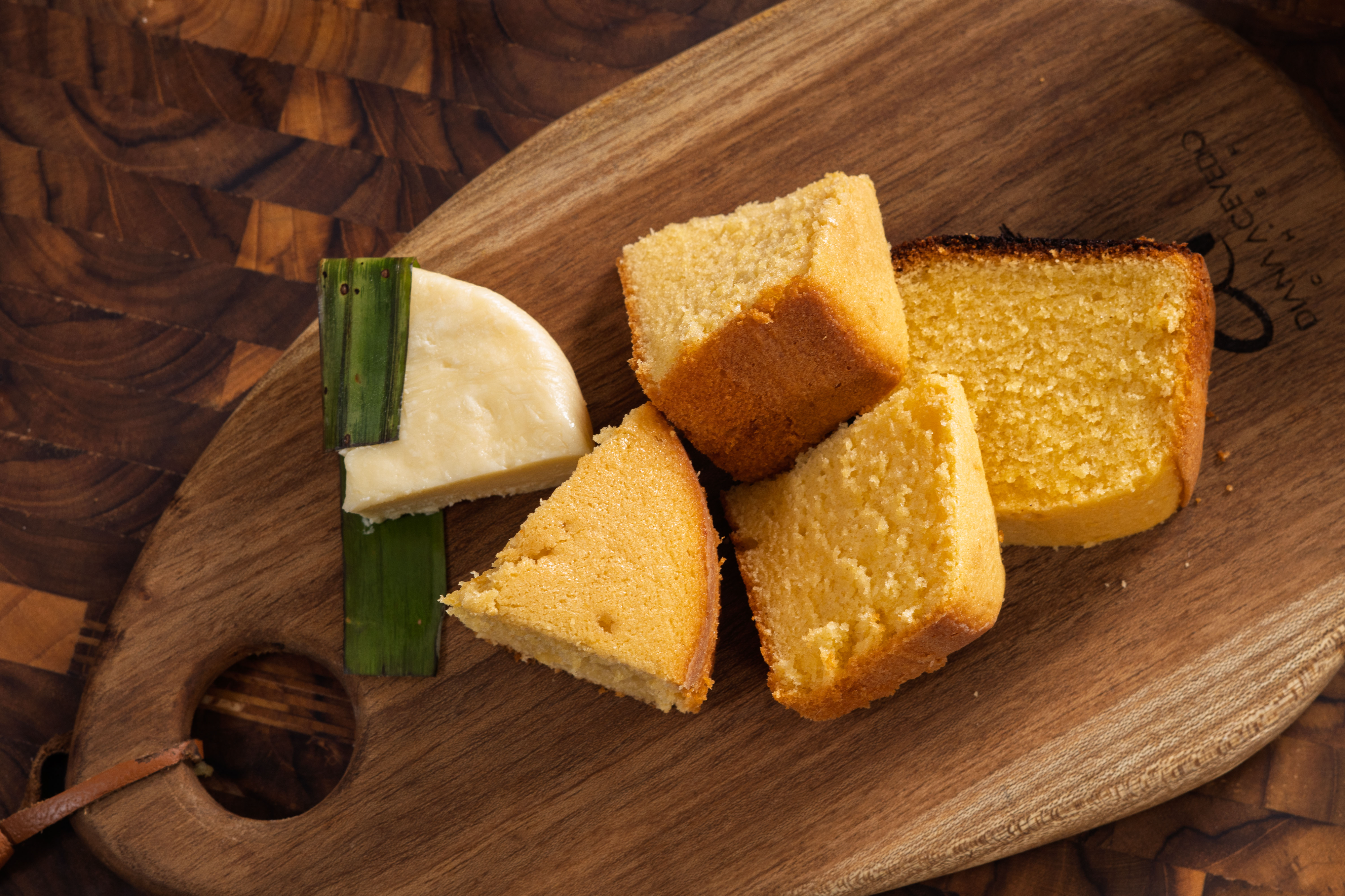 Para cocinar este sábado: torta esponjosa de queso