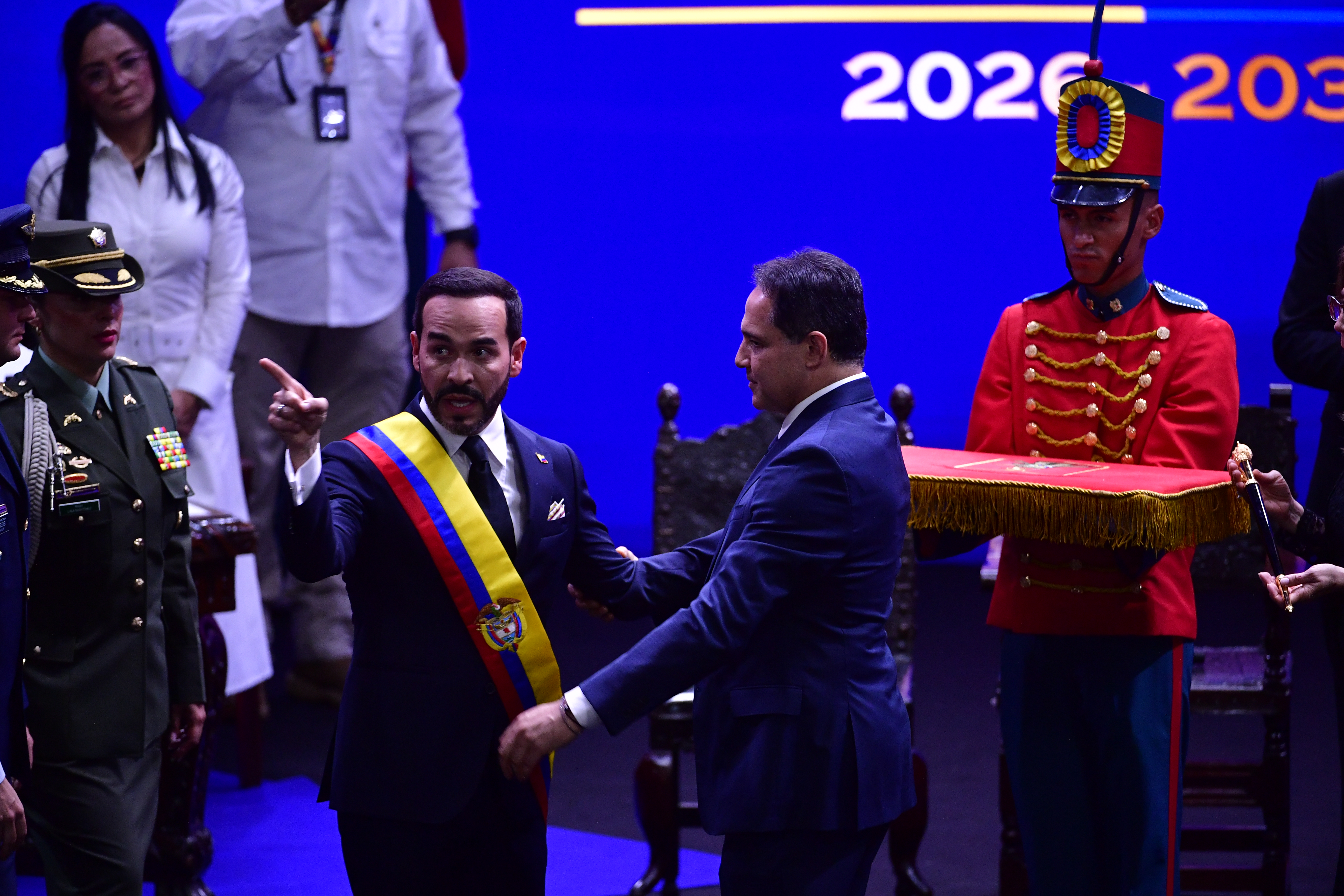 Nuevo presidente de Colombia para el periodo 2026 – 2030, aspectos de su posesión