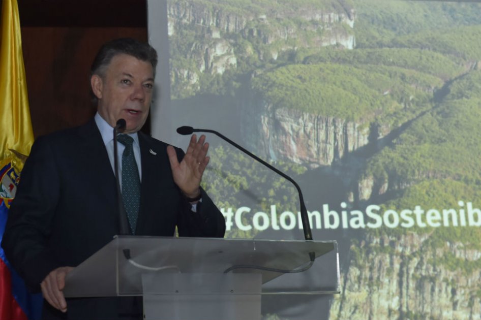 Santos lanza plan para recuperar en materia medioambiental zonas de conflicto