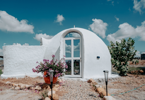Hoteles bajo las estrellas, Airbnb