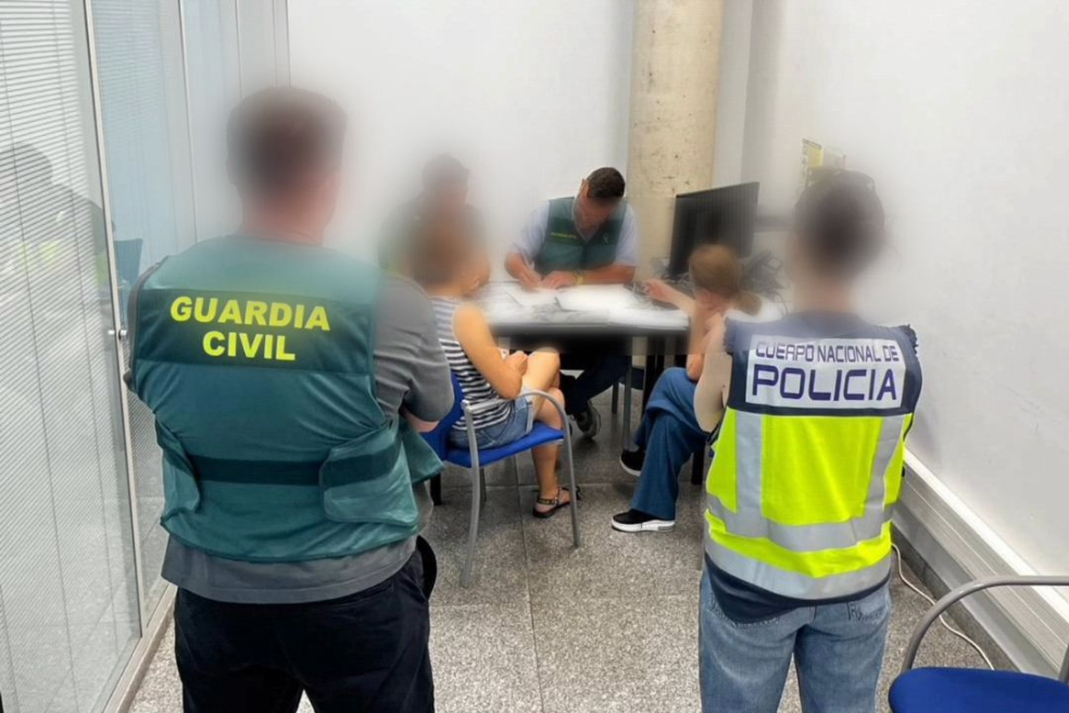 Cae red transnacional de trata que operaba bajo la fachada de falsas becas en España