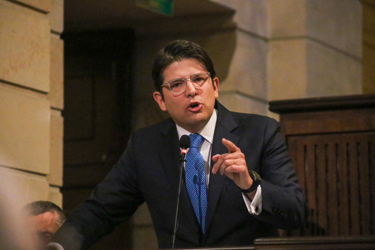 Una declaración y dos coincidencias: las dudas sobre la seguridad de Miguel Uribe Turbay