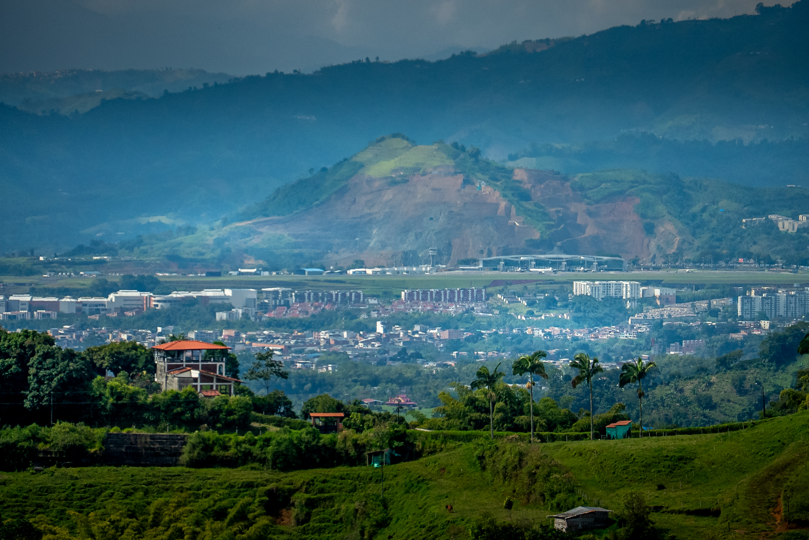 Paisajes cafeteros, naturaleza y cultura hacen de Pereira y Risaralda un destino para visitar todo el año.