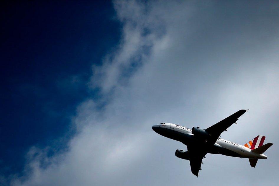 Avión del gobierno venezolano se accidentó en aguas del Caribe