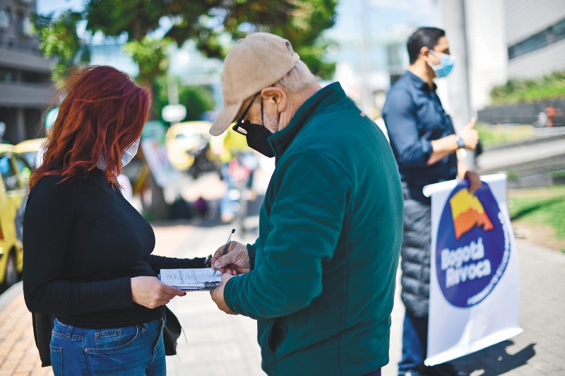 Campañas al Congreso, ¿con disfraz de revocatoria?