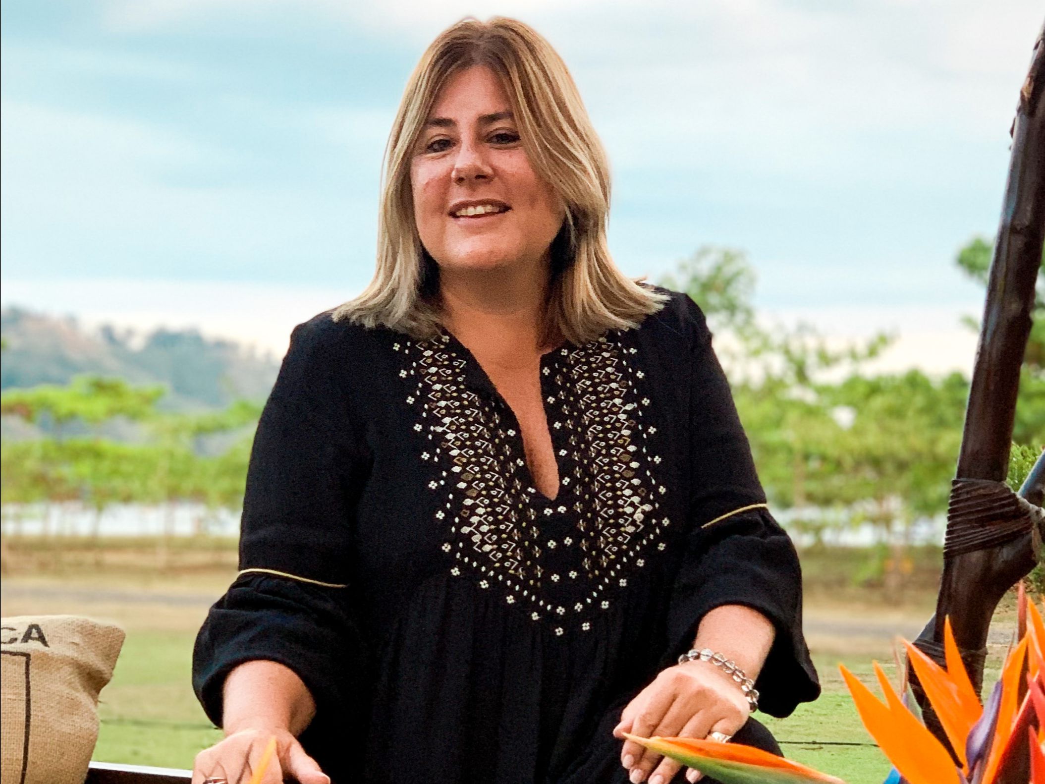 María Florencia Arenaza, gerente general de Los Sueños Marriott Ocean & Golf Resort (Costa Rica): "Mi consejo para profesionales mujeres se concentra en siempre mantener un sueño presente, tener la confianza, la cual es lo que otorga el valor y la energía de lograrlo, obtener las herramientas a través de la capacitación constante, ser consciente de la autocrítica en caso de errores y muy importante, tener la alegría para lograrlo y nunca olvidar tener la generosidad de compartirlo con los demás".