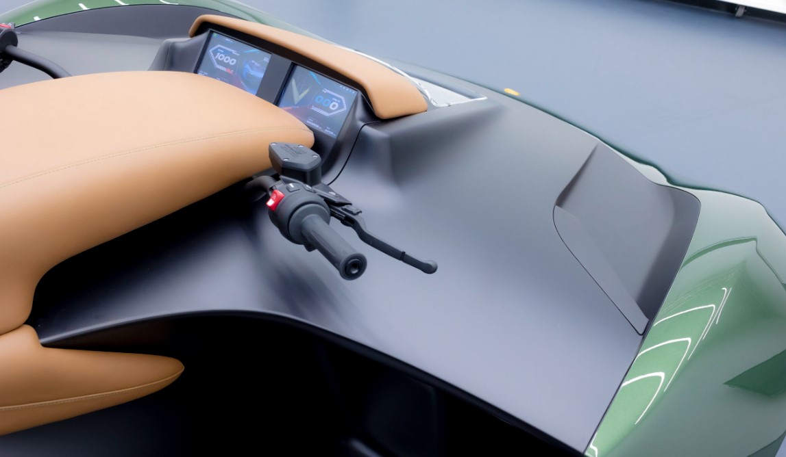 Engler V12
