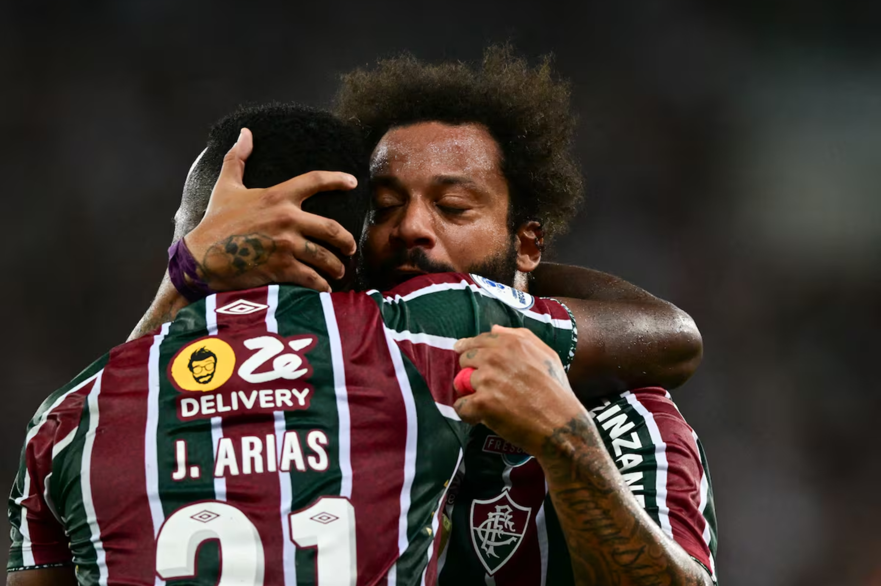Jhon Arias se despidió de Marcelo, tras su salida de Fluminense
