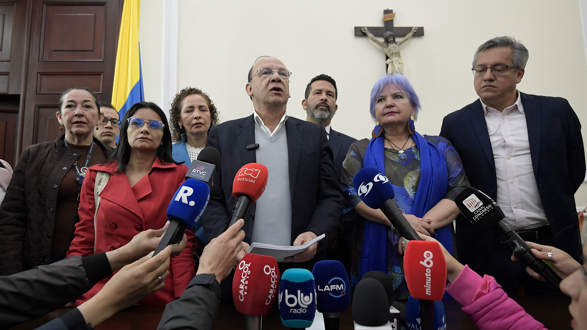 Los impuestos de la tributaria que le pegarían a su bolsillo: claves del proyecto