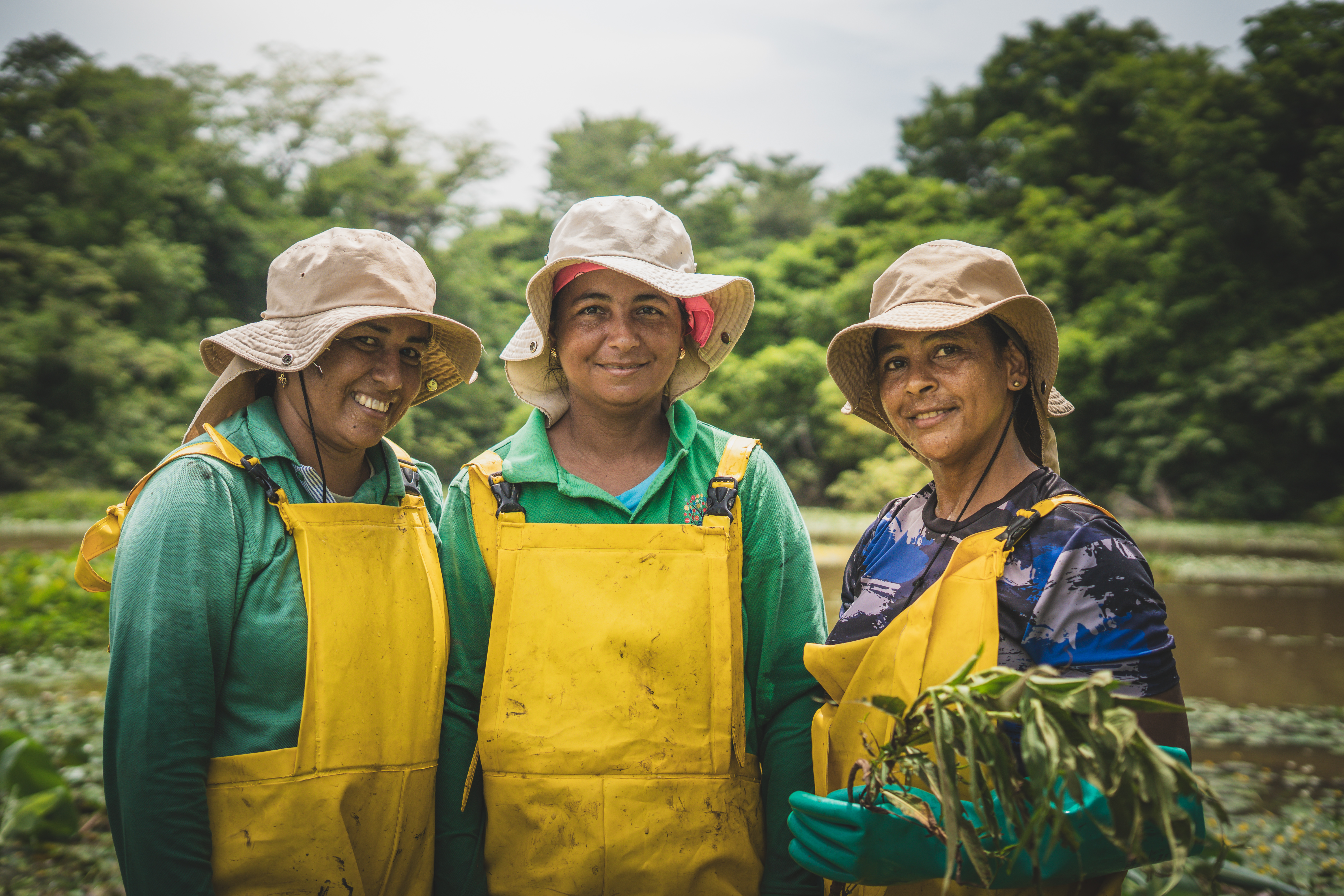 Mujeres mojaneras lideran la rehabilitación ecológica de los ecosistemas acuáticos