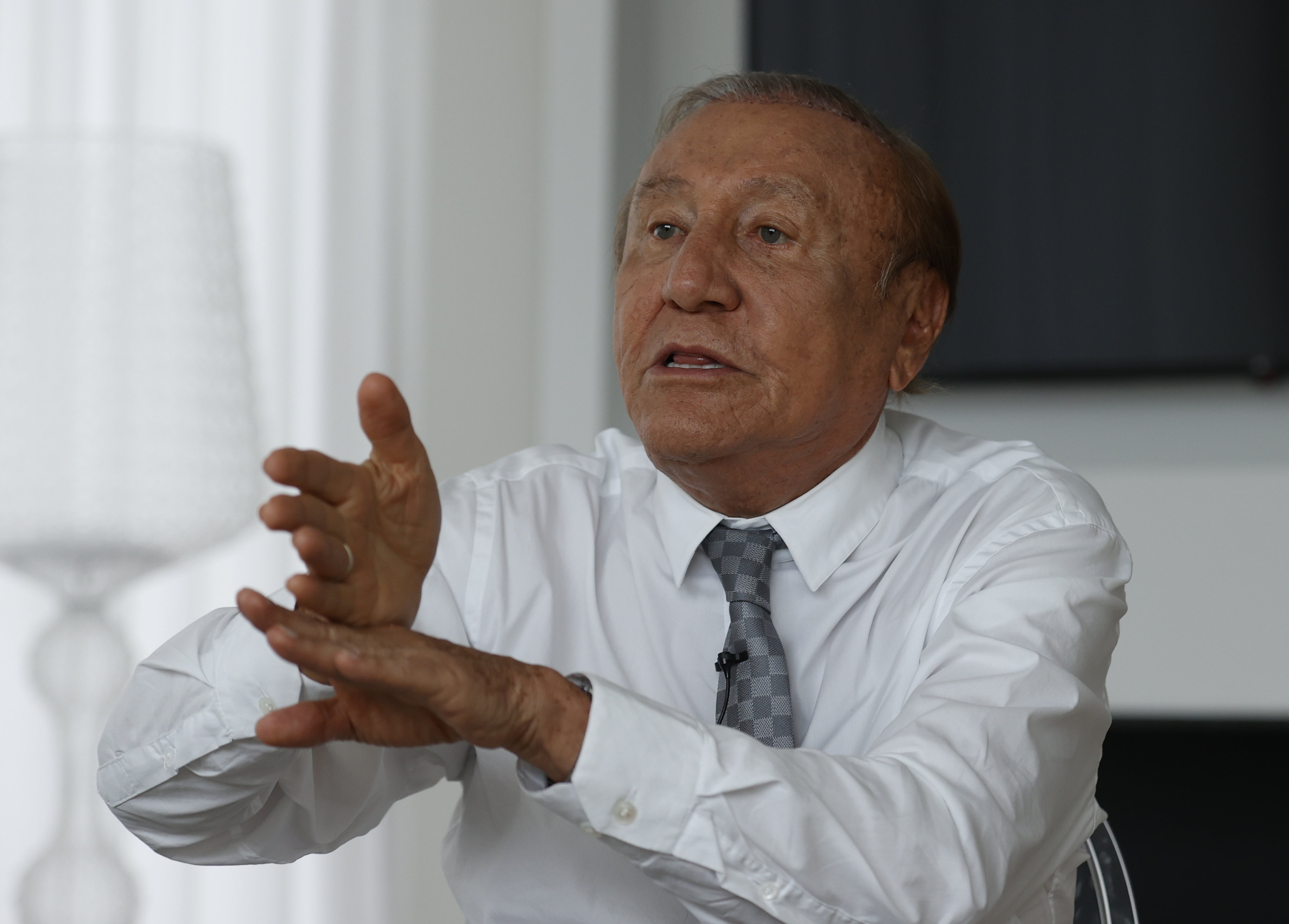 FLIP cuestiona los requerimientos de Rodolfo Hernández para debatir con Petro