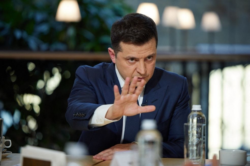 Zelenski dice que presencia ucraniana en Fráncfort es un acto de resistencia