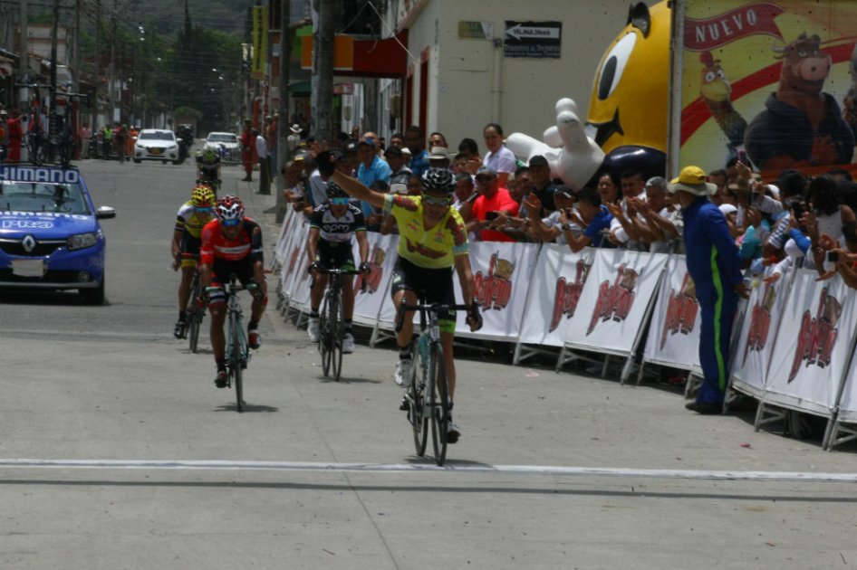 Óscar Sevilla ganó en el Dovio. Foto: Oficina de Prensa