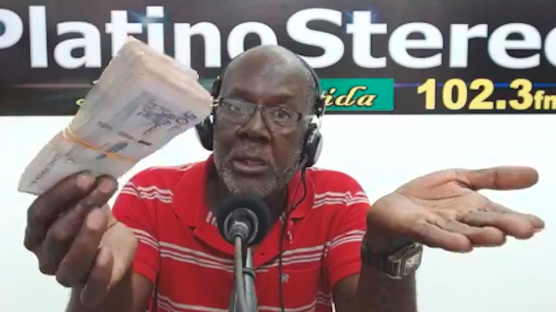 Periodista denuncia que le enviaron $5 millones para que defienda a exgobernador de Chocó