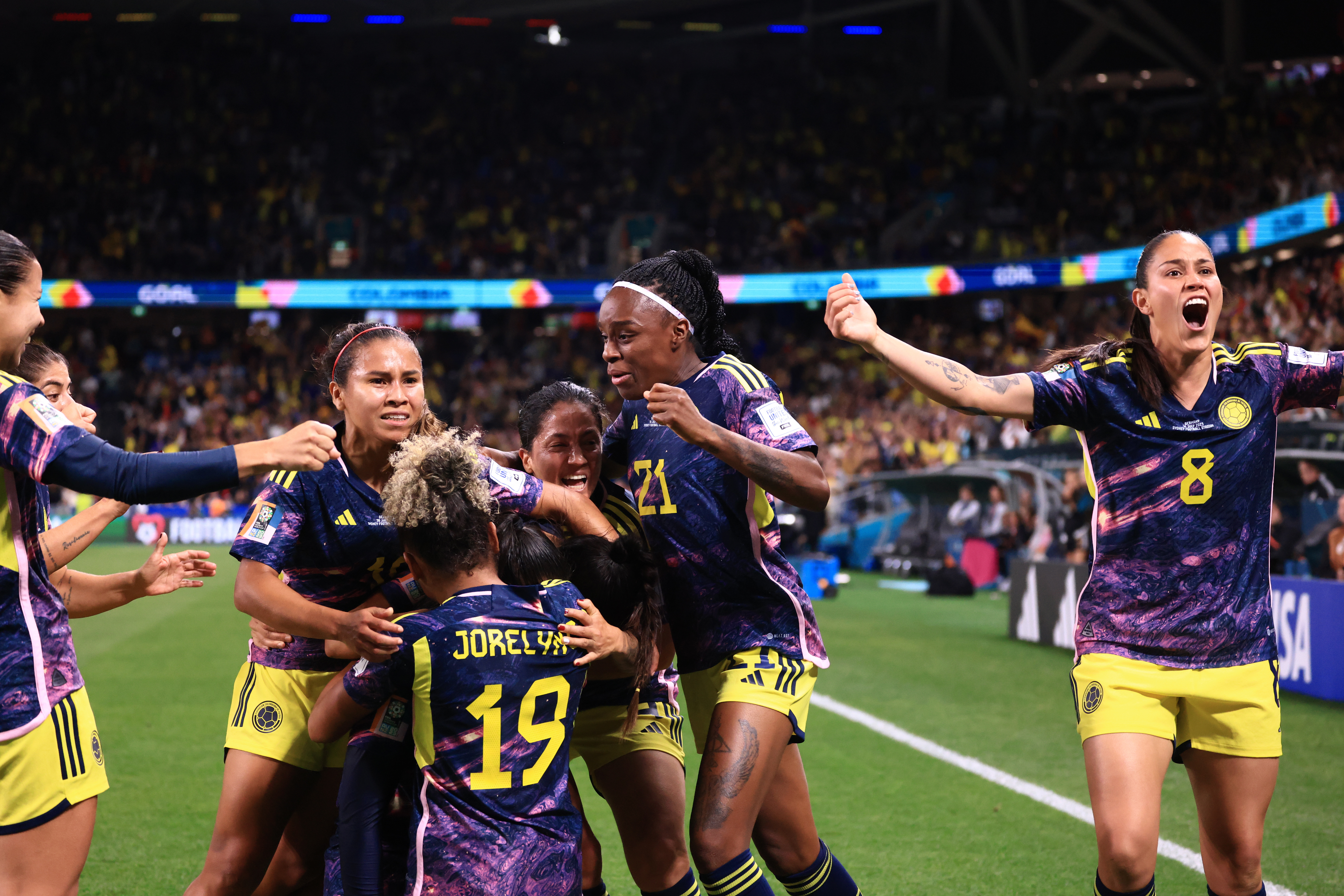 Sydney (Australia), 30/07/2023.- Colombia celebrate the goal of Manuela Vanegas of Colombia during the FIFA Women's World Cup 2023 soccer match between Germany and Colombia at Sydney Football Stadium in Sydney, Australia, 30 July 2023. (Mundial de Fútbol, Alemania) EFE/EPA/MARK EVANS EDITORIAL USE ONLY/ AUSTRALIA AND NEW ZEALAND OUT