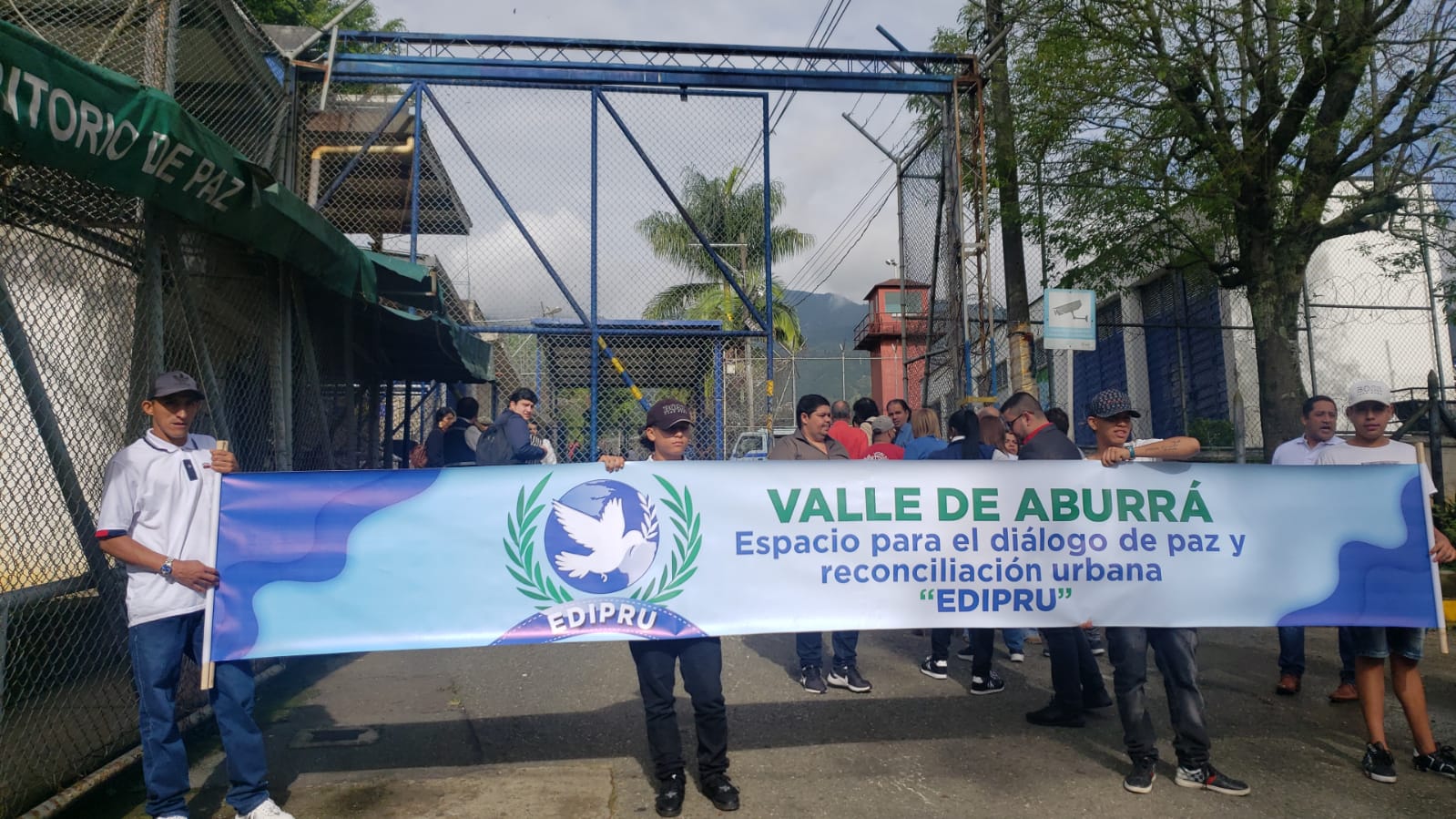 Diálogo con bandas criminales de Medellín: así participará la sociedad civil