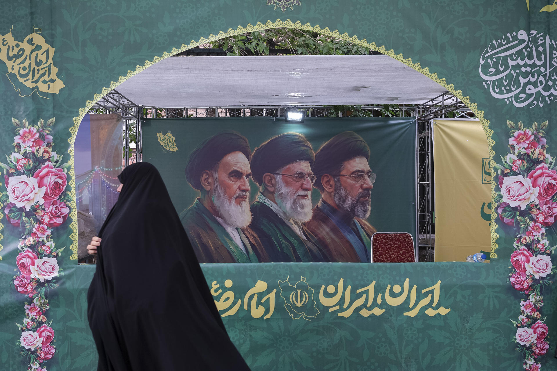 ¿Se abre una puerta? Irán envía con Pakistán una propuesta de negociación a EE. UU.