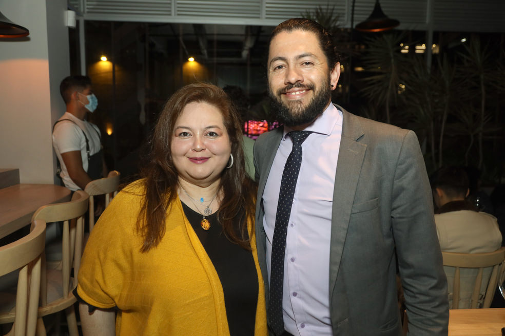 Gladys Moreno y Diego Rodríguez Bruma & Taza