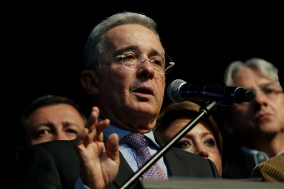 Acuerdo de paz convierte a las Farc en «paramilitares socios del Estado”: Uribe