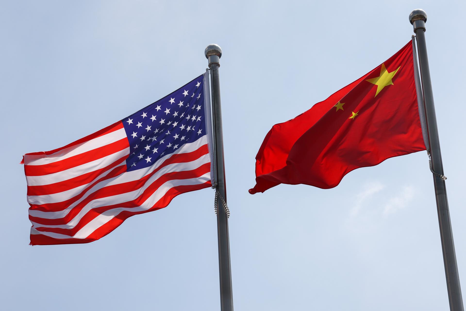 China quiere reforzar la relación económica con EE. UU. antes de la visita de Trump