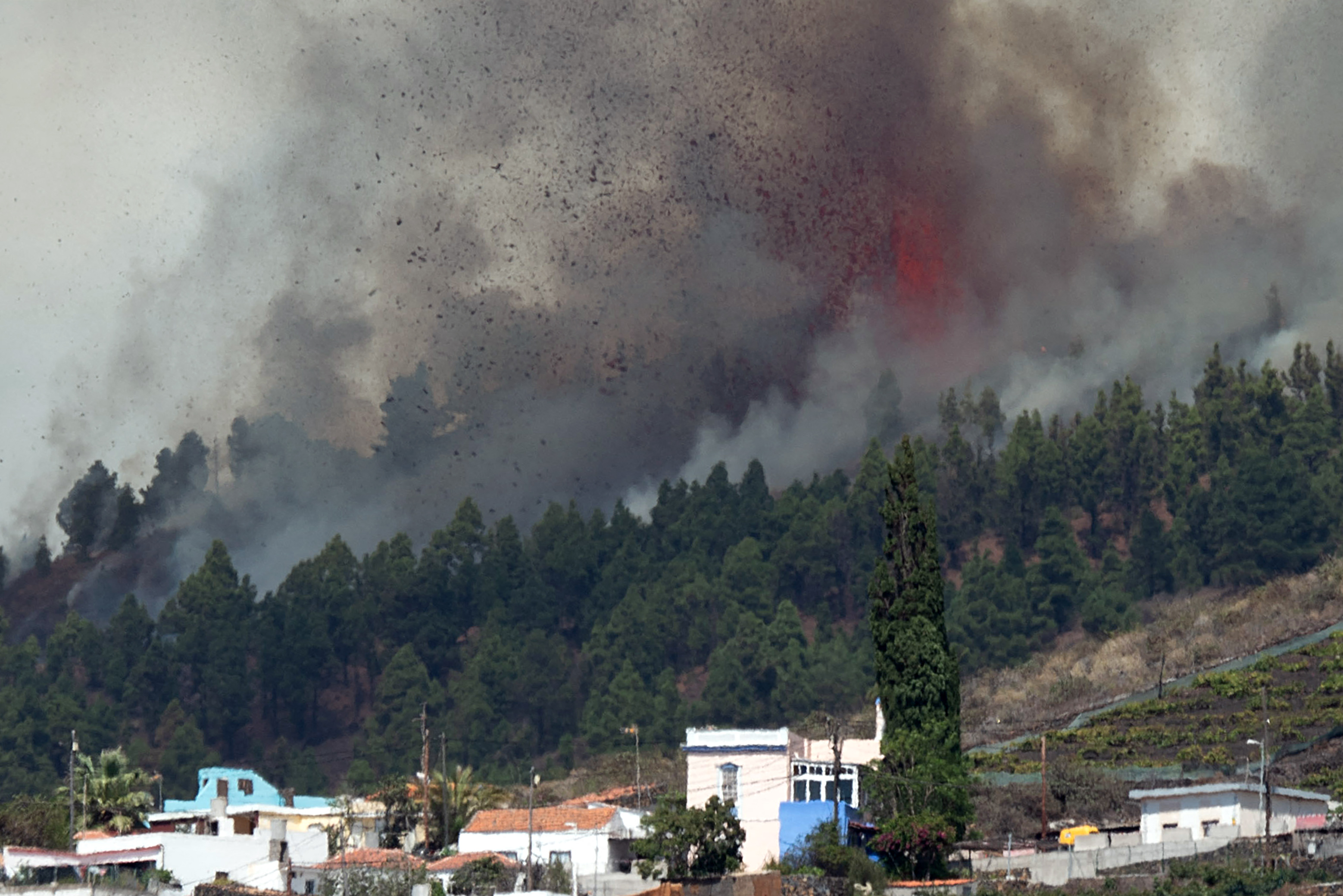 Volcán de La Palma: entra en erupción Cumbre Vieja en la isla española