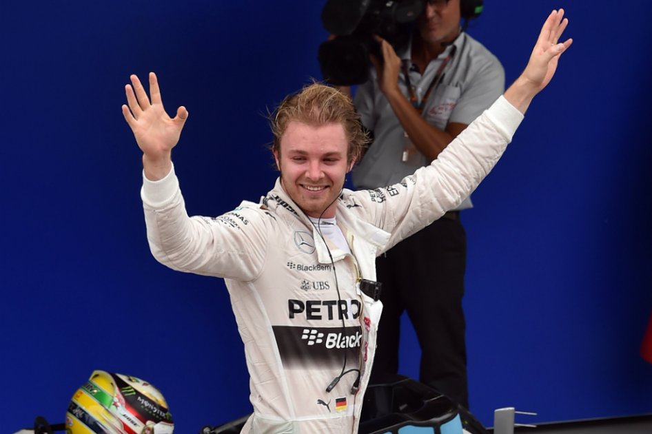 Nico Rosberg tras ganar el Premio de Brasil. / AFP