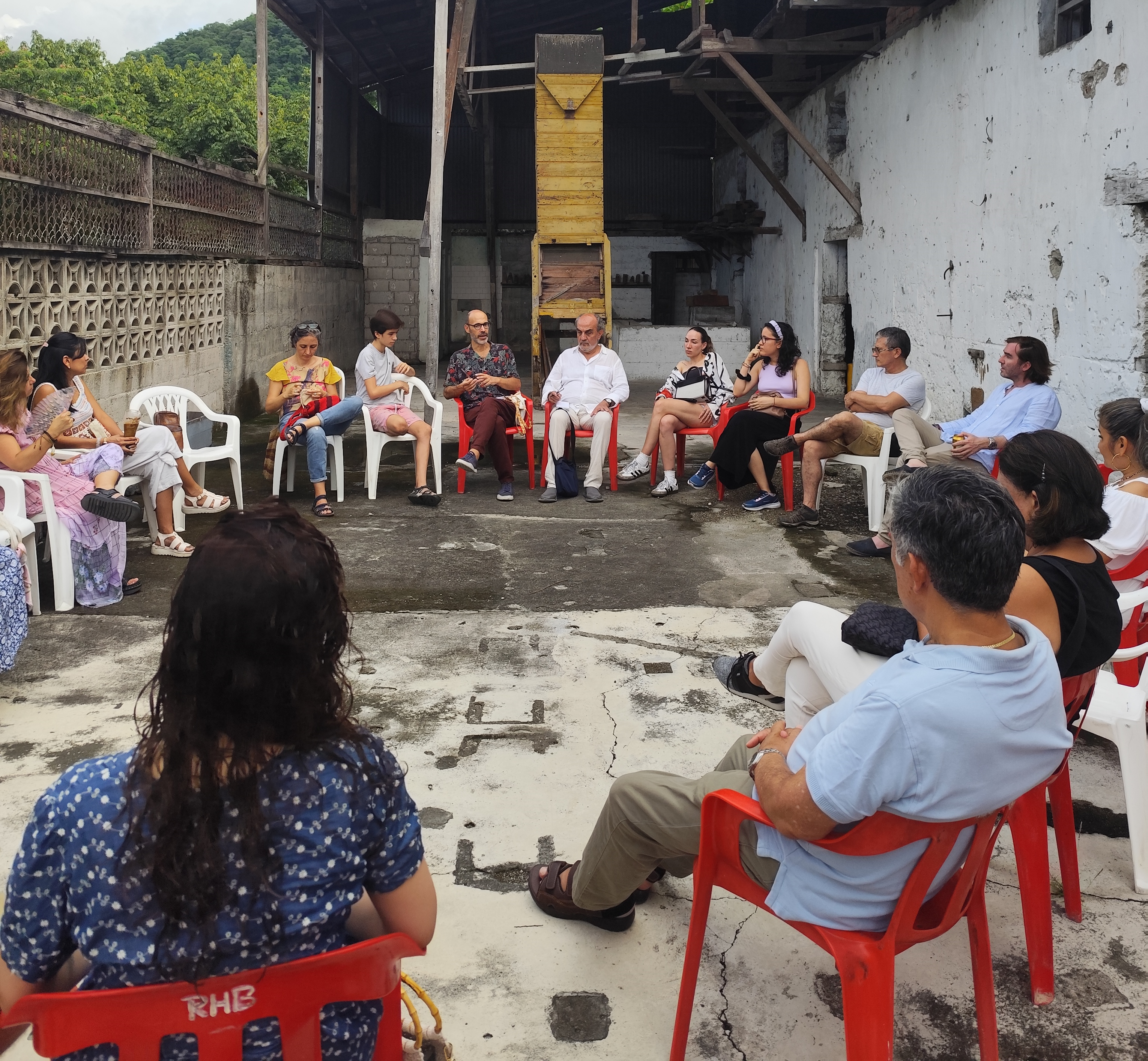 Sesión de evaluación del Festival en la vieja Trilladora Gualí: saludo al 2025.