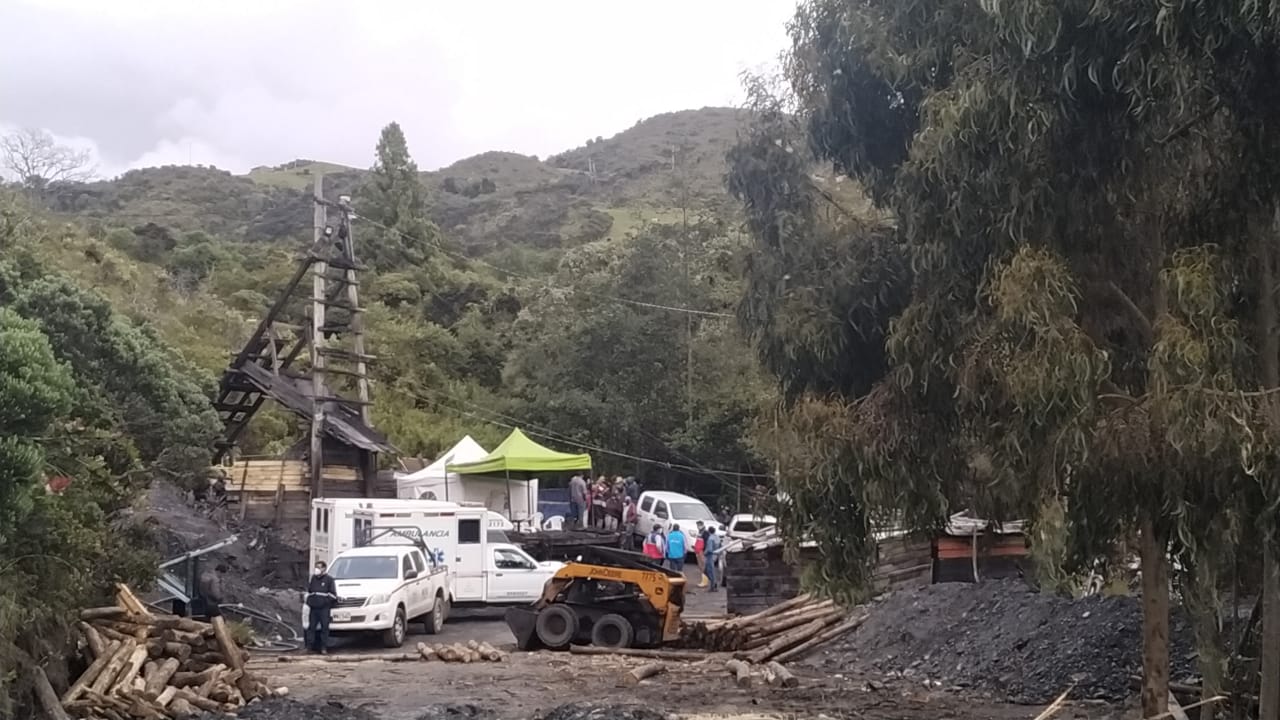 Rescate a mineros en lenguazaque.