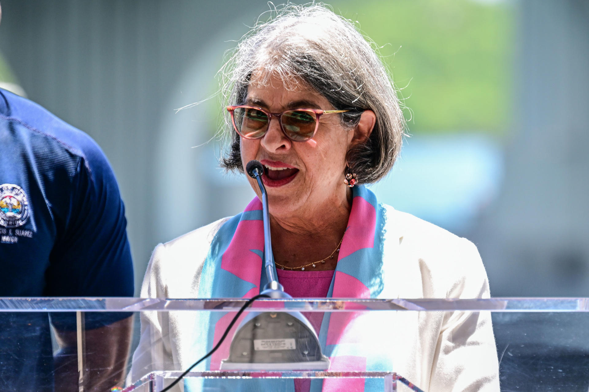 Escuelas públicas de Miami-Dade cancelan las clases de ciudadanía para migrantes
